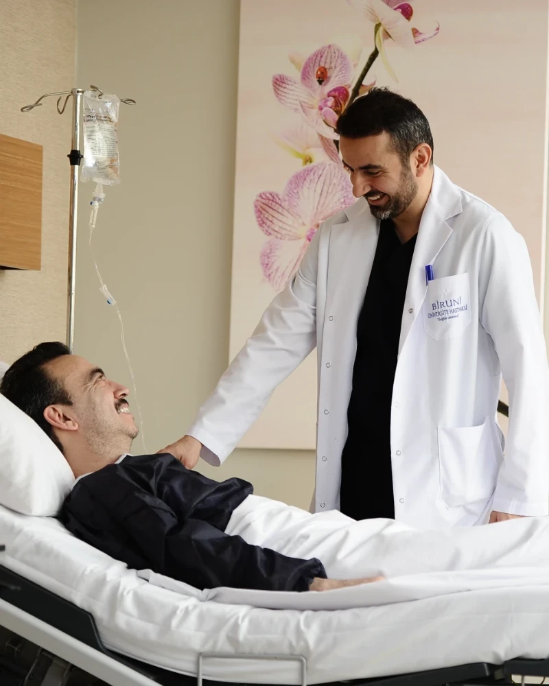 Dr. Aghayev's clinic in Istanbul — warm, welcoming environment